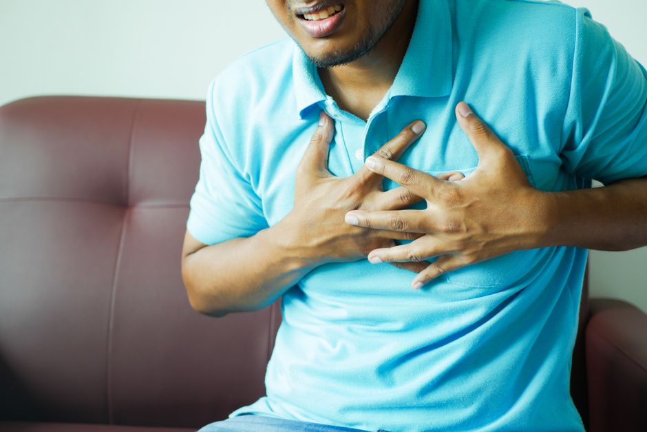 “Understanding Heart Attacks: 7 Causes, Symptoms, and Prevention”