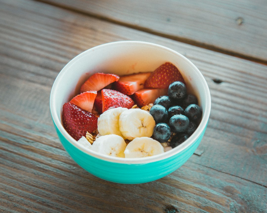 Boosting Heart Health: How Oatmeal Can Lower Cholesterol and Aid Weight Loss